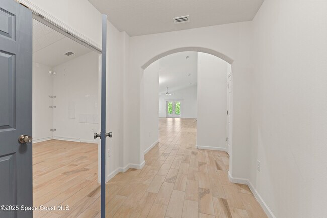 Building Photo - 4287 Broomsedge Cir