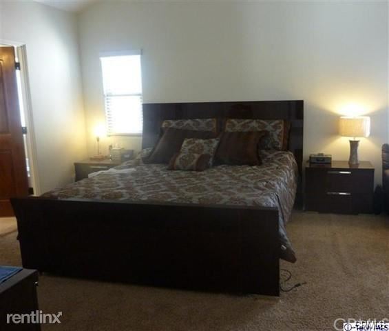 Foto del edificio - 4 br, 4 bath Condo - 1625 Greenwood Ave