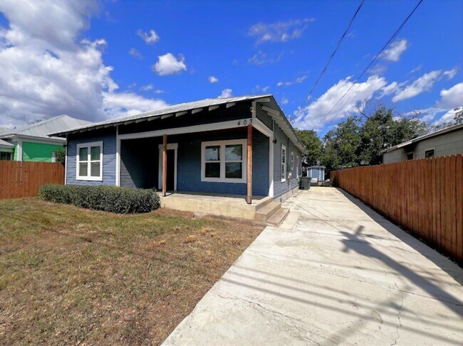 Building Photo - 403 Givens Ave