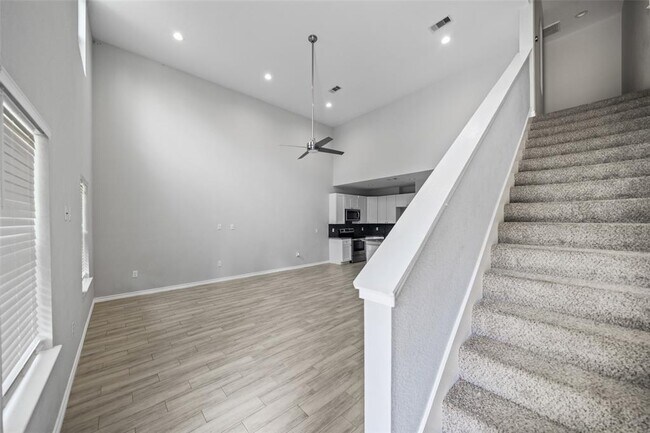 Foto del edificio - 4006 Frontier Rd