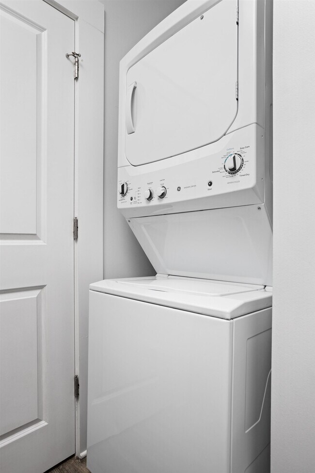 Foto del edificio - 1112 Pleasant St