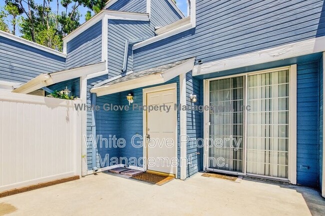 Photo - 205 S. Redwood Ave Apartment