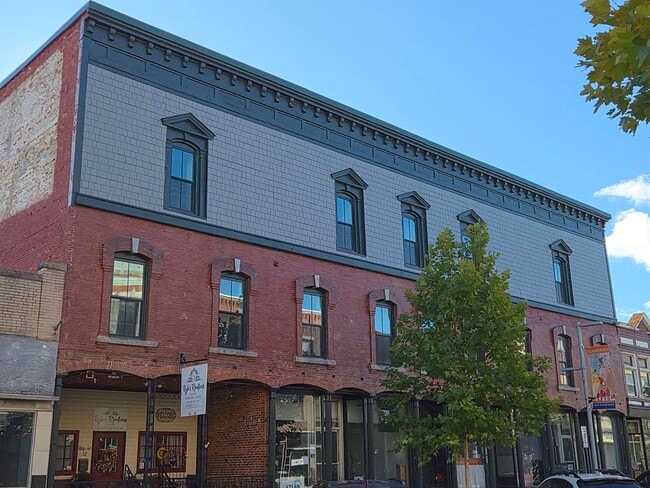 Foto del edificio - 36 Pleasant St