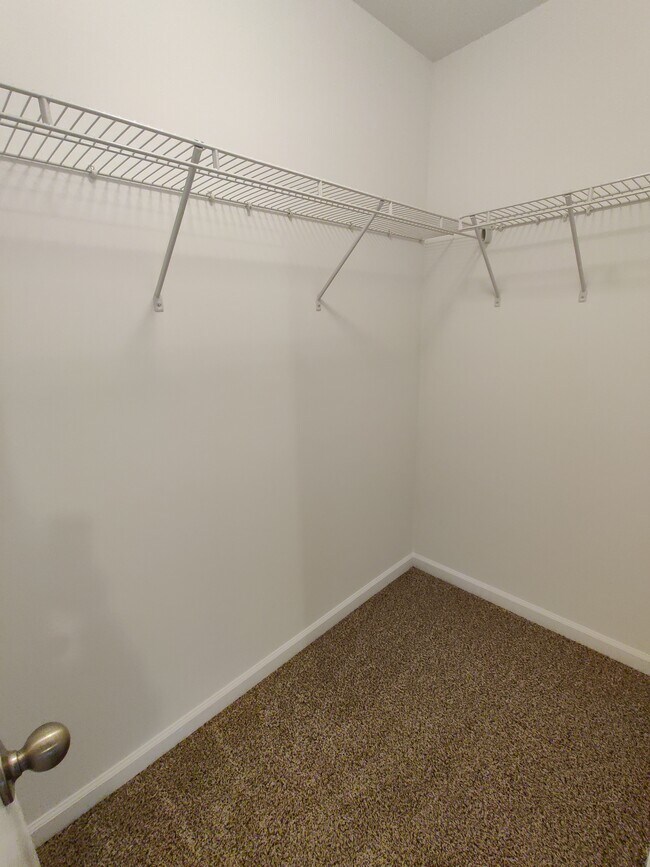 Foto del edificio - 9 Cabanne Townhome Dr
