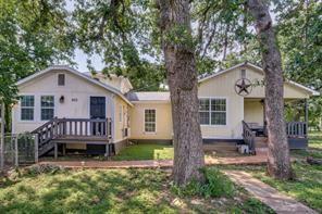 Foto principal - 902 Travis Ave