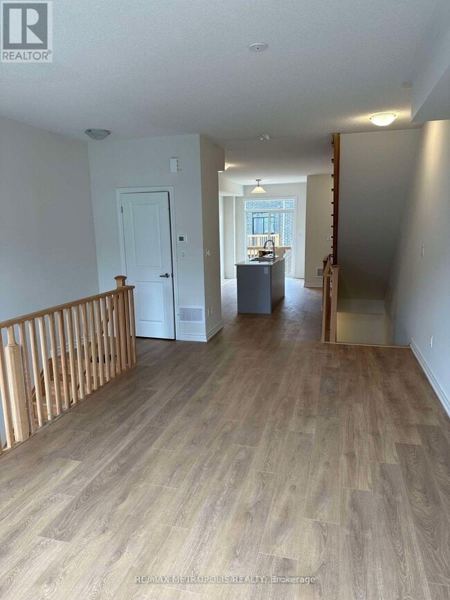 Building Photo - 783 Kootenay Path