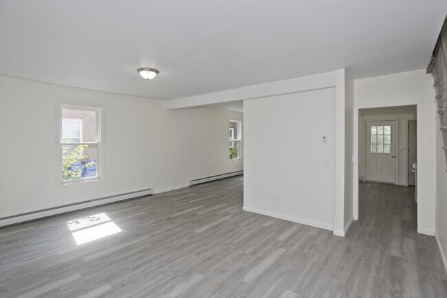 Foto del edificio - 22 Highland Ave