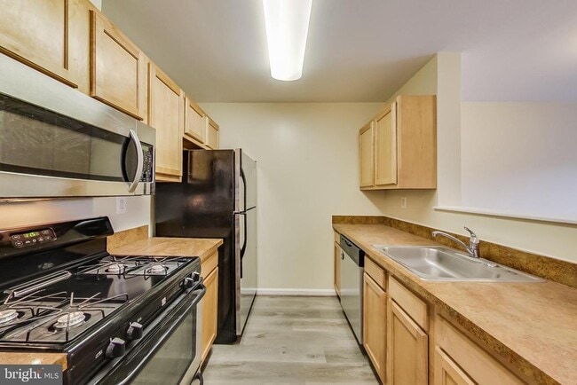 Building Photo - 1343 Clifton St NW