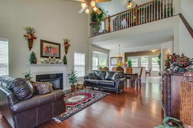 Foto del edificio - 2032 Silverton Cir