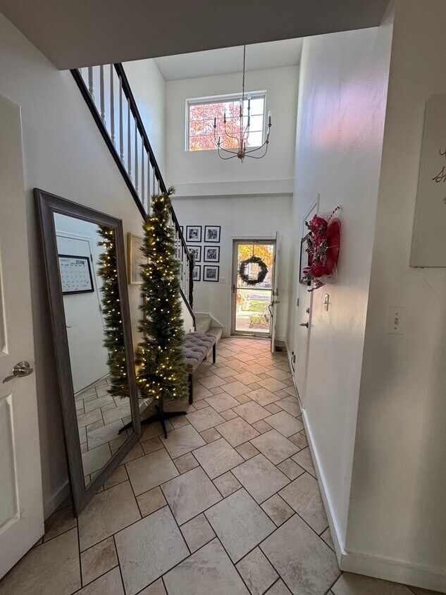 Foto principal - 2745 Borkshire Ln