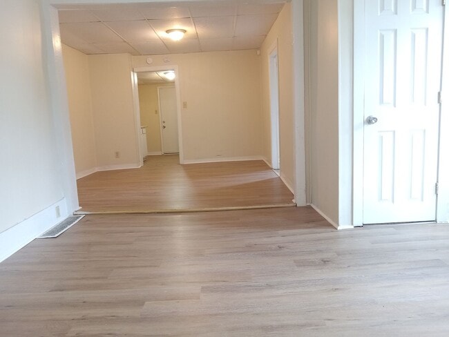Building Photo - 328 D St