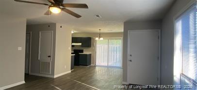 Foto del edificio - 751 Hedgelawn Way