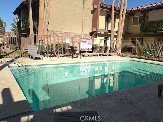 Foto principal - 51080 Eisenhower Dr