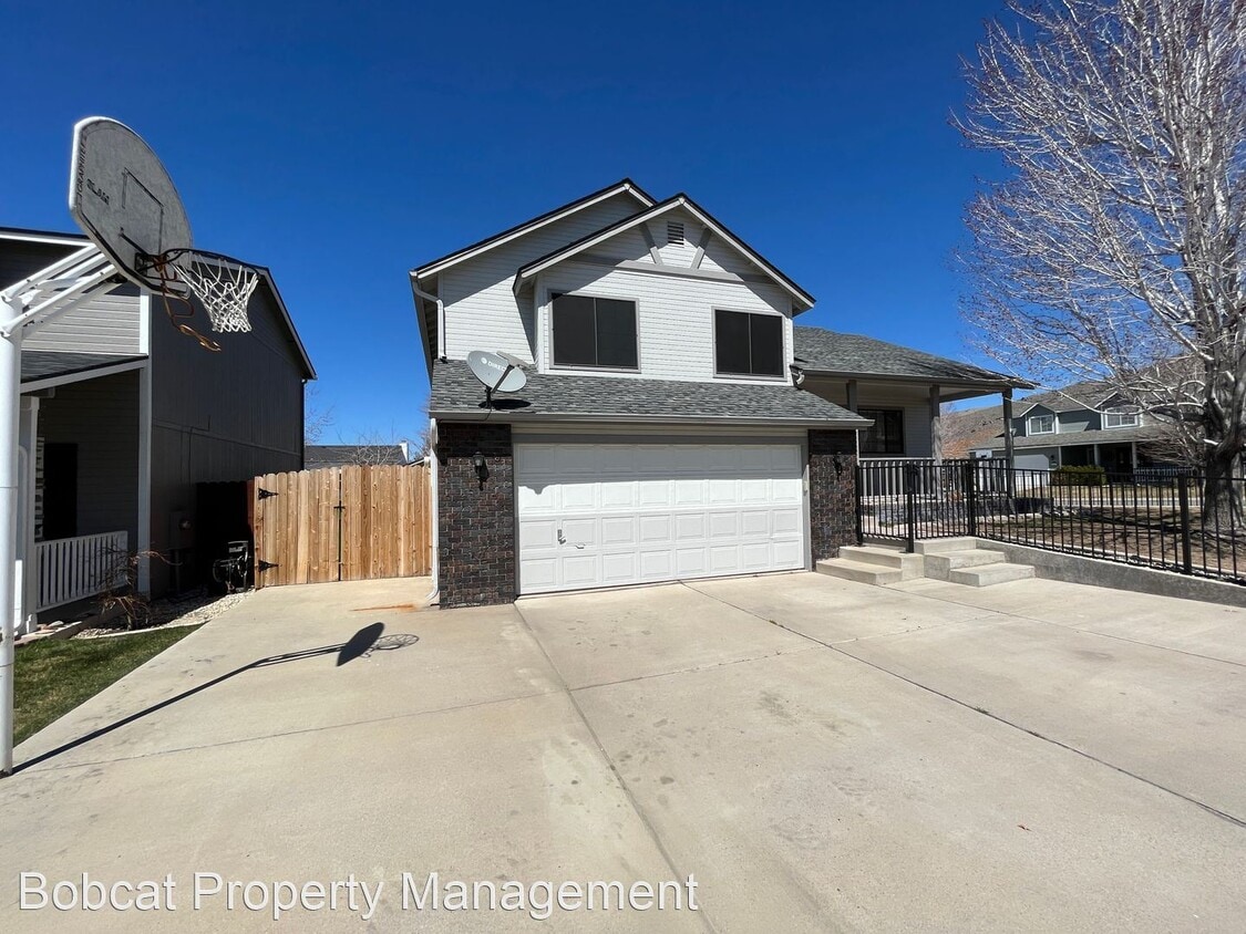 1894 Klatt Dr, Carson City, NV 89701 House Rental in Carson City, NV