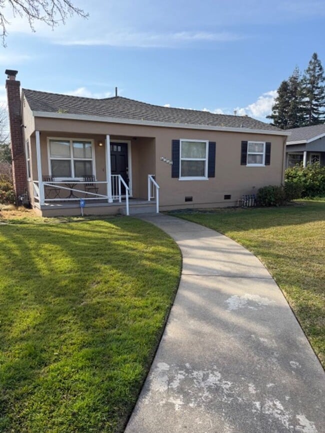 Charming 3-Bedroom Home on a Corner Lot - Charming 3-Bedroom Home on a Corner Lot