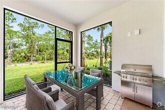 Building Photo - 4286 Sonoma Oaks Dr