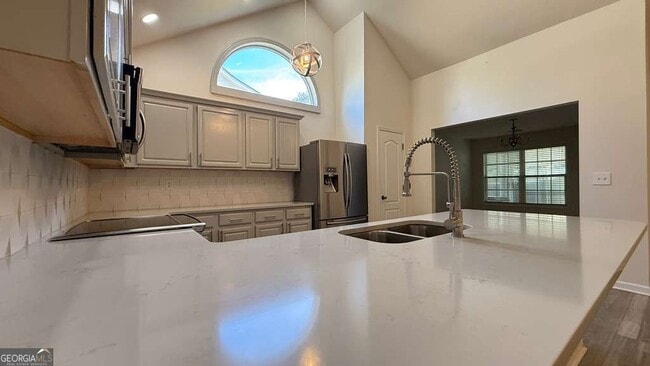 Building Photo - 6423 Grand Hickory Dr