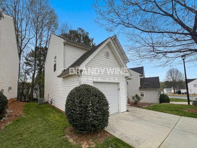 Foto del edificio - 252 Springbottom Ct SE