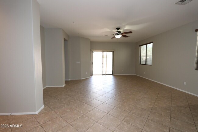 Foto del edificio - 4116 W Allen St