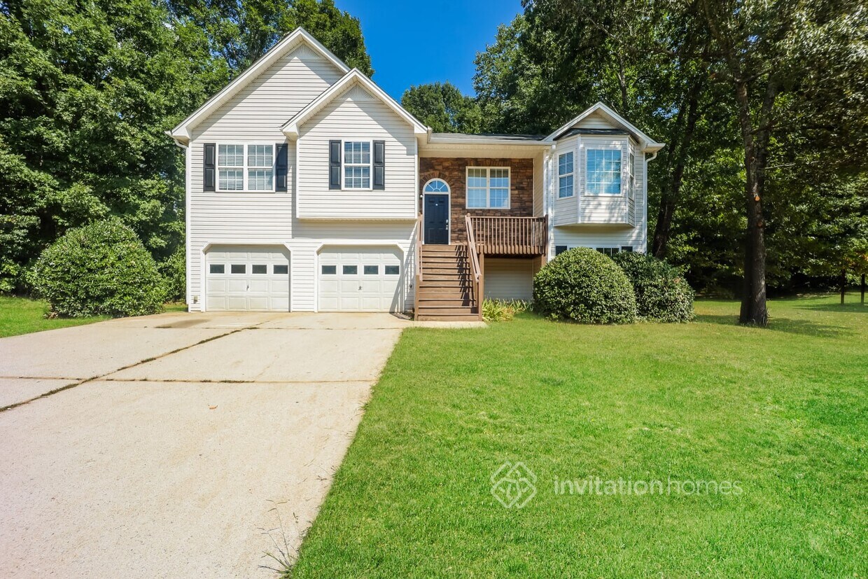 Foto principal - 1750 Cedar Hill