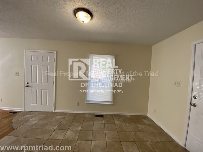 Foto del edificio - 410 Boyd St