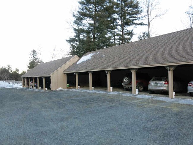 Carport - 247 Woodhaven Dr