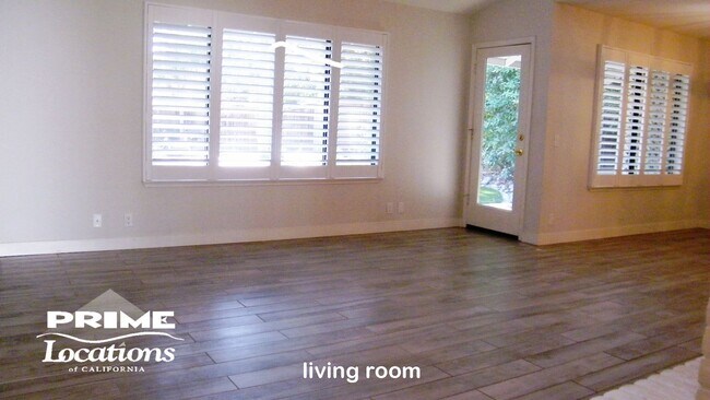 Building Photo - Home Sweet Home in Gold River