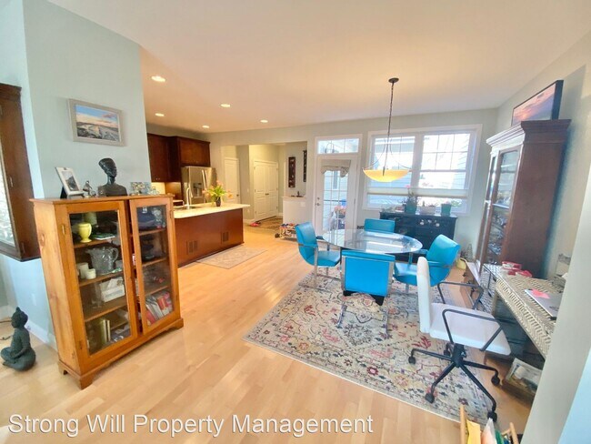 Building Photo - 2 br, 2.5 bath House - 514 Zephyr Road