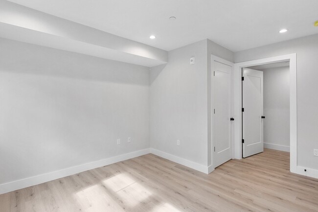 Foto del edificio - 186 Bedford St