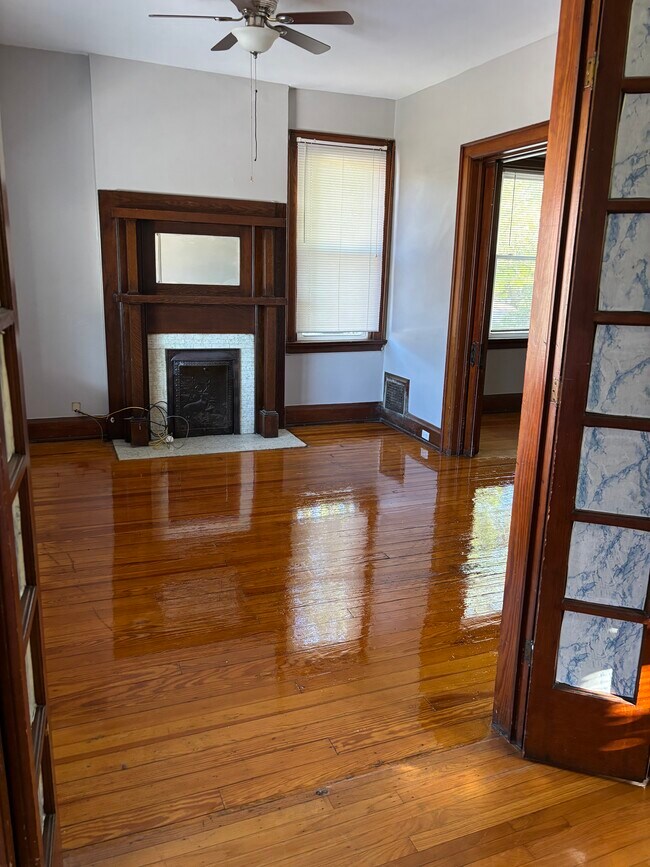 Foto del edificio - 1802 Holman Ave