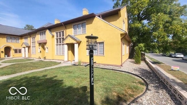 Photo - 1924 N Talbott St Townhome