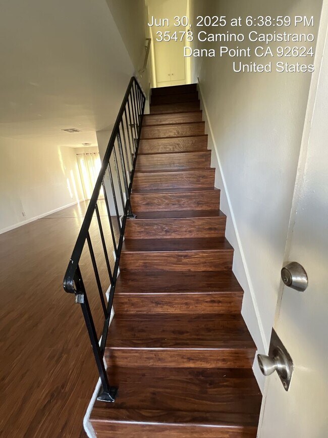 Building Photo - Beautiful 2 Bedroom with Ocean View in Dan...
