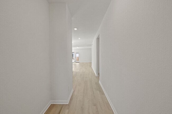 Building Photo - 308 Texas Agate Dr