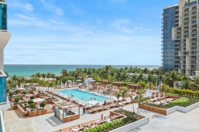 Foto del edificio - 2301 Collins Ave