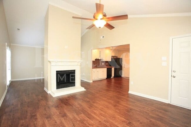 Building Photo - 12300 Danby Rd