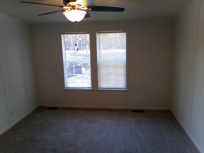 Building Photo - 1600 Antioch Amez Church Rd