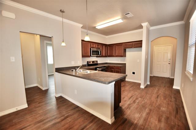 Building Photo - 1133 Story Book Ln