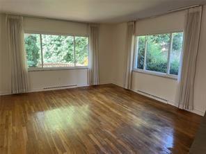 Foto del edificio - 9462 Viewcrest Dr
