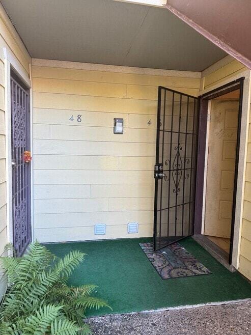 Photo - 9350 Country Creek Dr Apartment