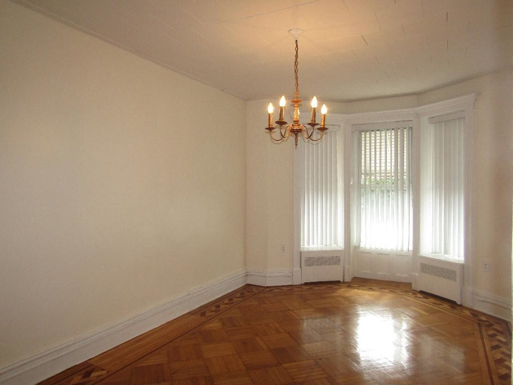 Foto principal - 1525 Union St