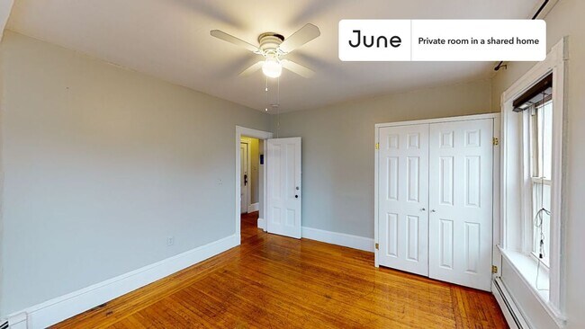 Foto del edificio - Room in Shared 4 bed/2 bath home in Allston