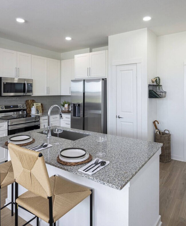 Foto del edificio - 10203 Karsten Rd