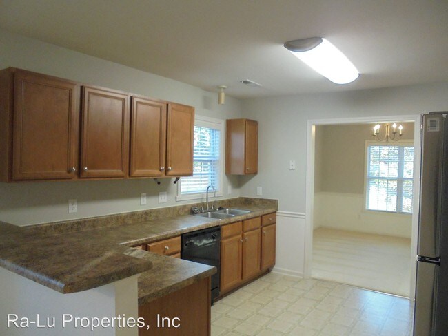 Building Photo - 3 br, 2 bath House - 1908 Longburn Dr.