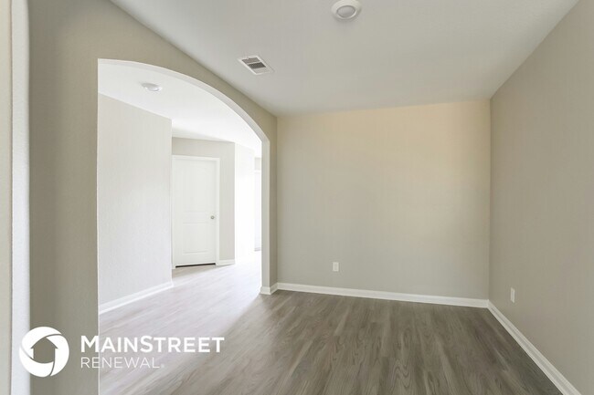 Building Photo - 27084 Leonardo Dr