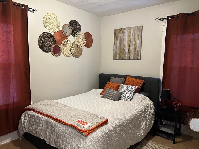 Foto del edificio - 1250 Brockley Ave