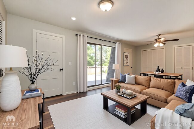 Foto del edificio - 6822 Oakdale Dr