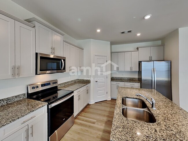 Foto del edificio - 5532 Central Grove Sq