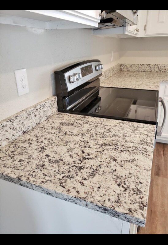 Foto del edificio - 2752 Meadow Isle Ln