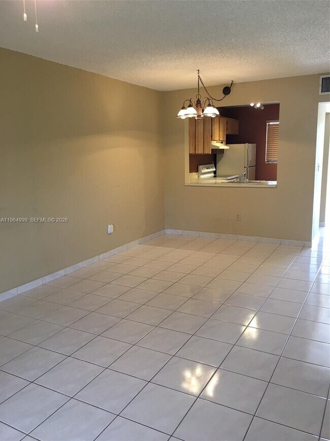 Foto del edificio - 14857 SW 104th St