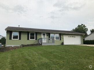 Building Photo - 302 Windsor Dr
